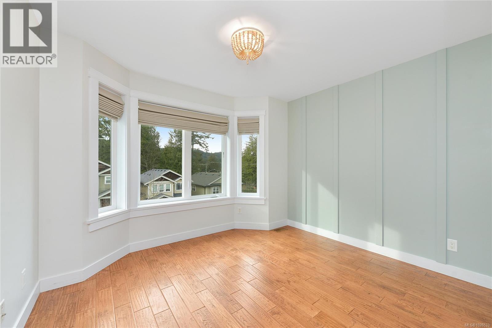 3315 Myles Mansell Rd, Langford