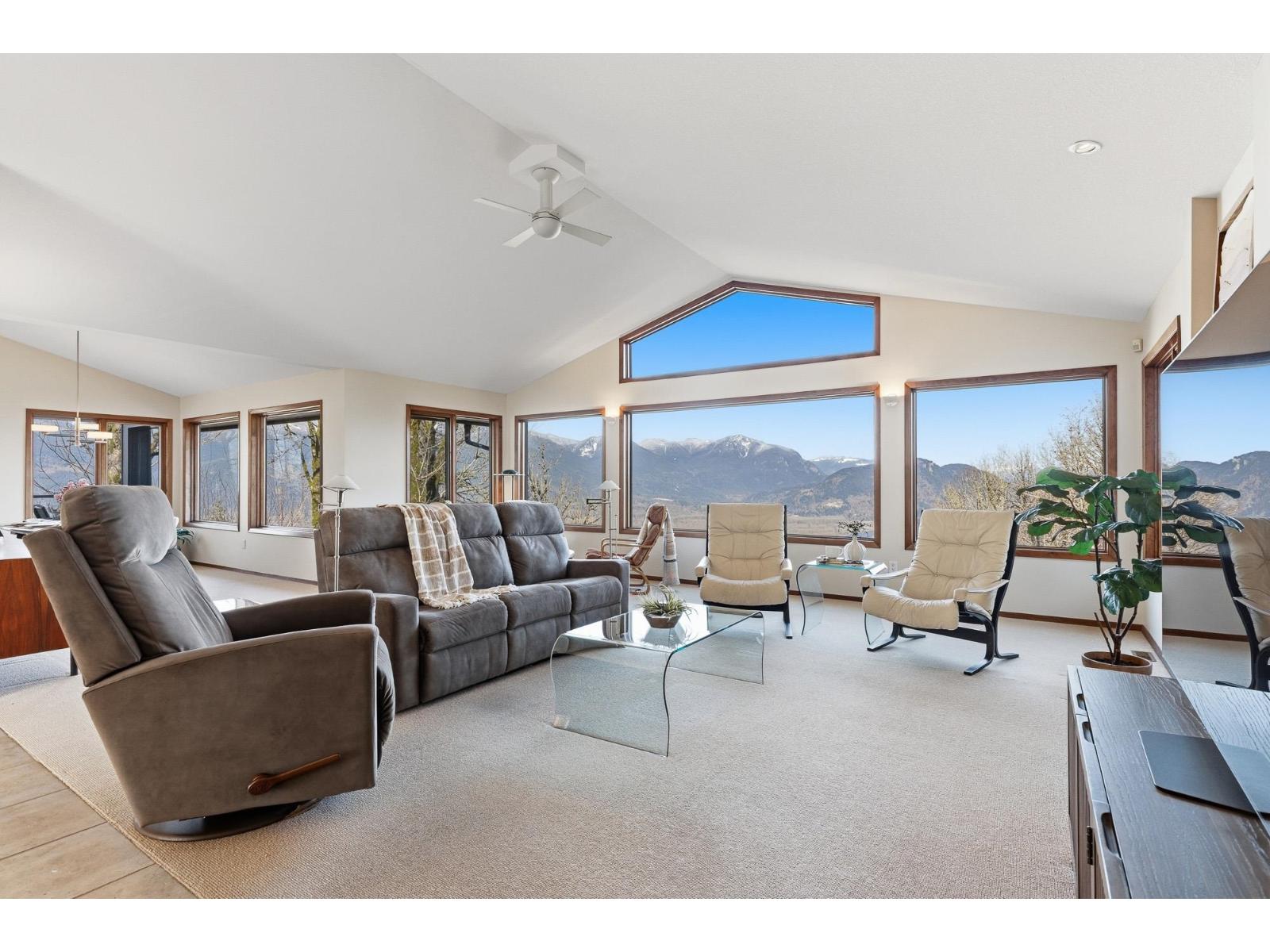 43595 BRACKEN Drive - photo 2