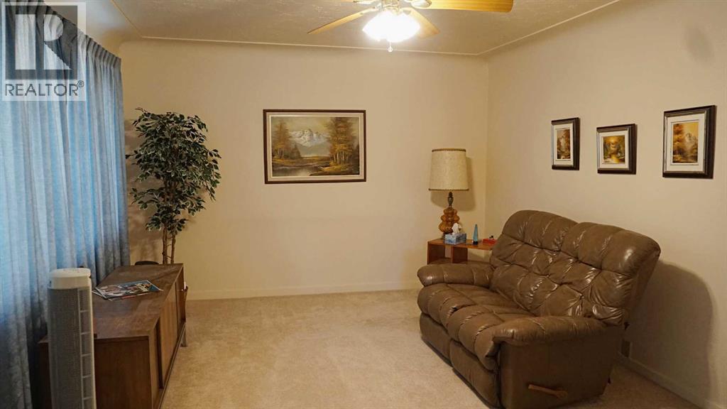 4703 49 STREET - 6