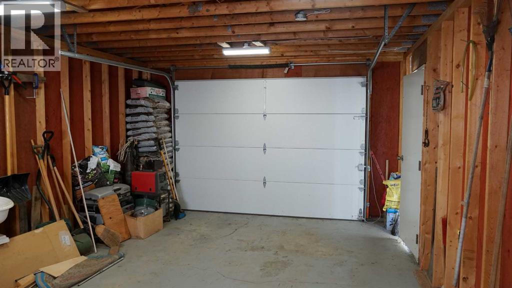 4703 49 STREET - 18