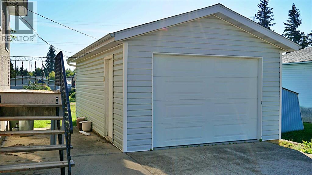 4703 49 STREET - 2