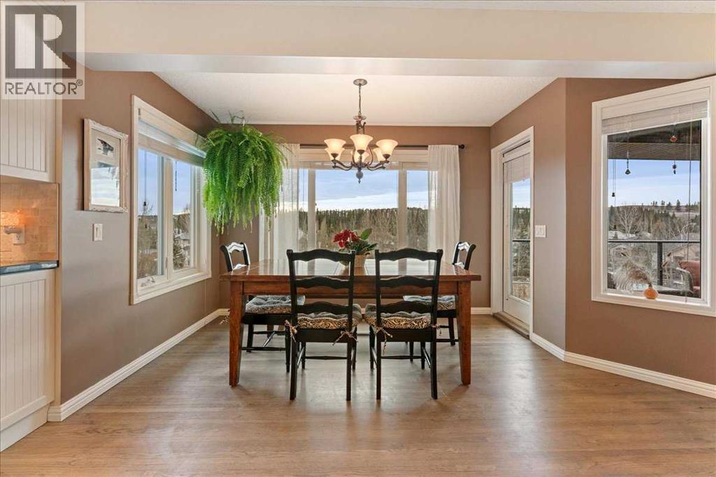 128 West Terrace Crescent, Cochrane