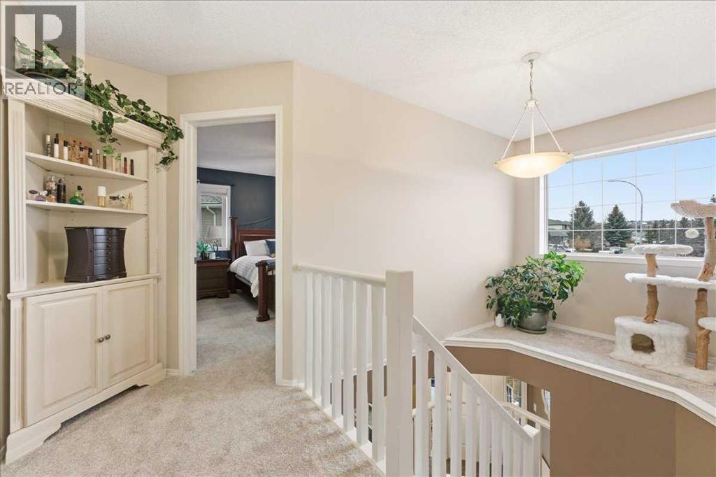 128 West Terrace Crescent, Cochrane