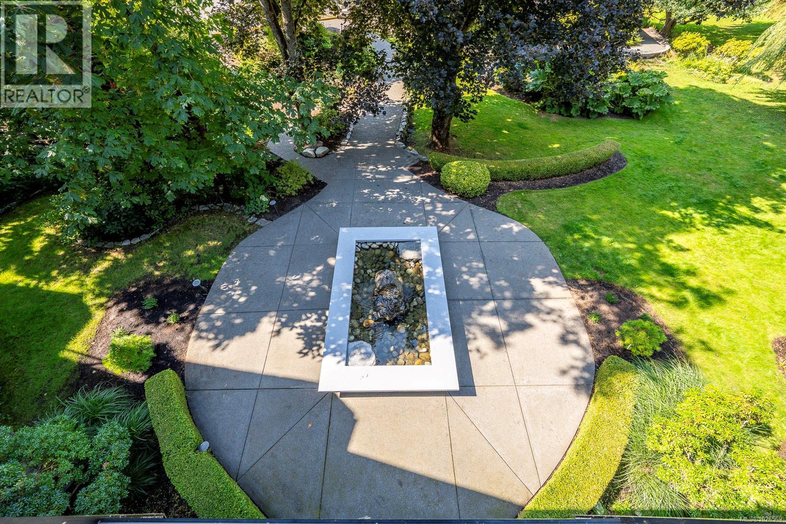 204D 1800 Riverside Lane, Courtenay