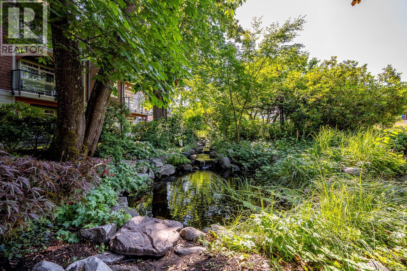 204D 1800 Riverside Lane, Courtenay