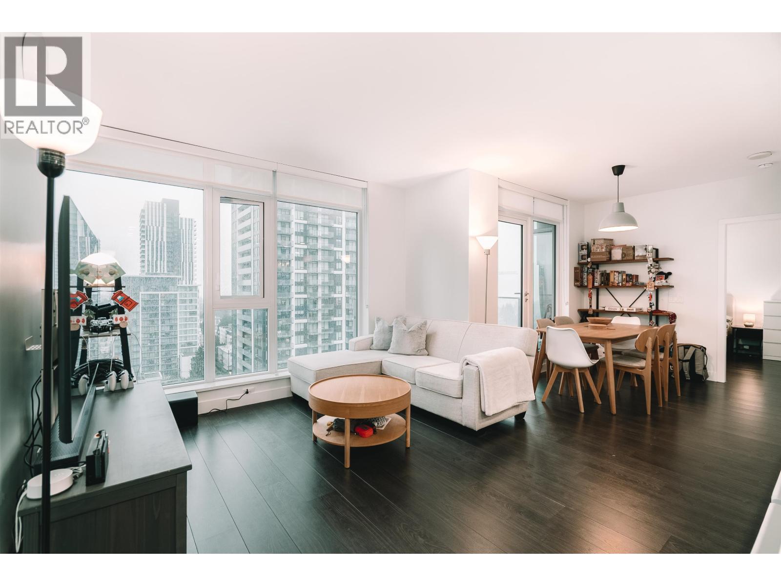 1608 6398 SILVER AVENUE, Burnaby