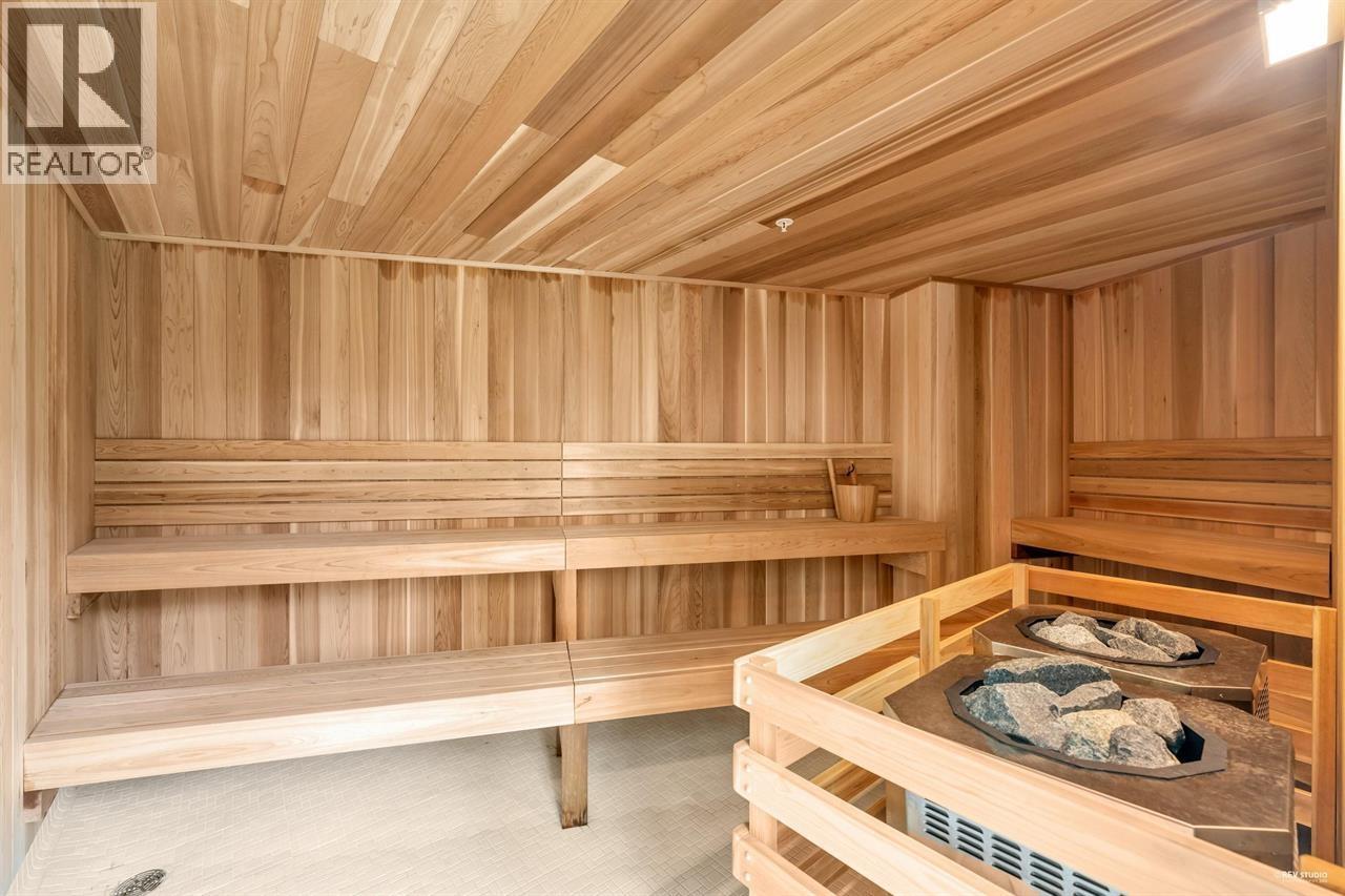 1608 6398 SILVER AVENUE, Burnaby