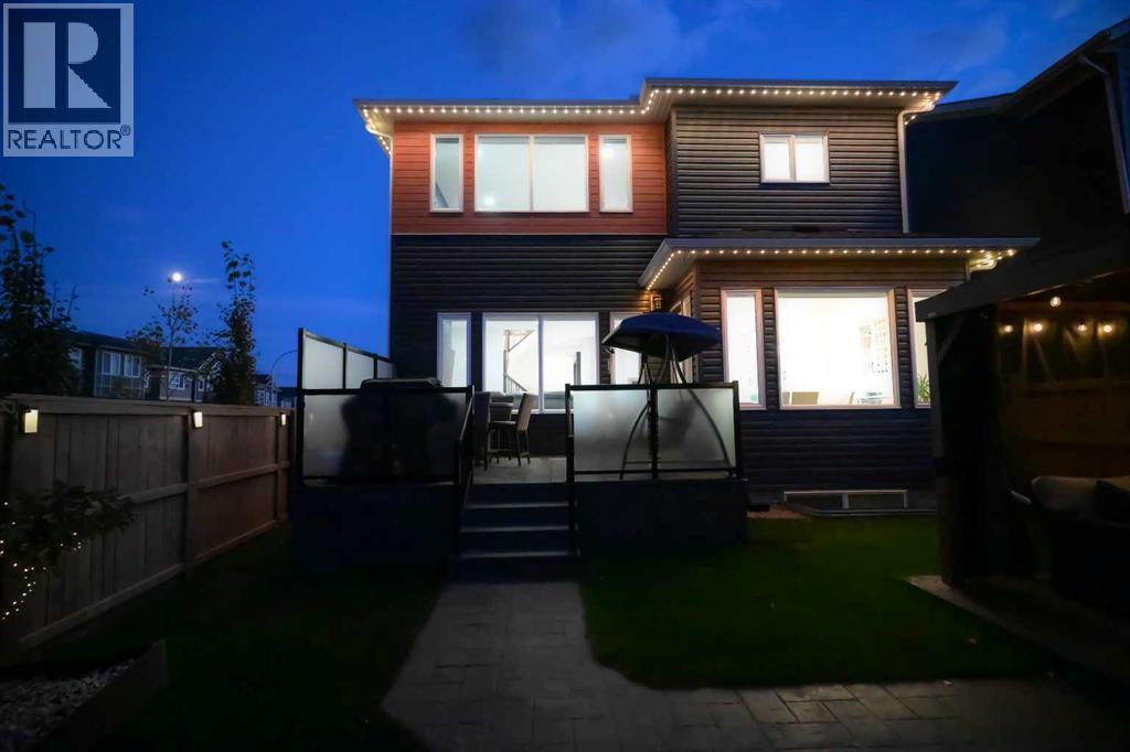 Single Family House for Sale in  Corner Meadows Common NE Cornerstone Calgary 