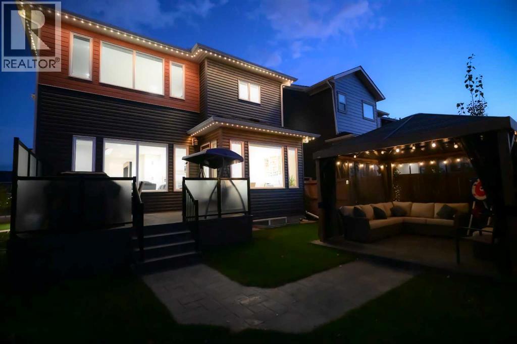 Single Family House for Sale in  Corner Meadows Common NE Cornerstone Calgary 