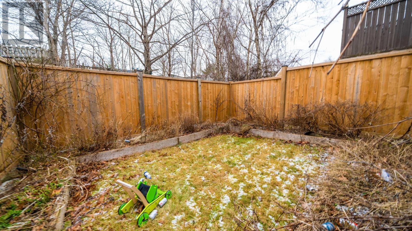 Property 40 of 44 of 45 Melrose Avenue