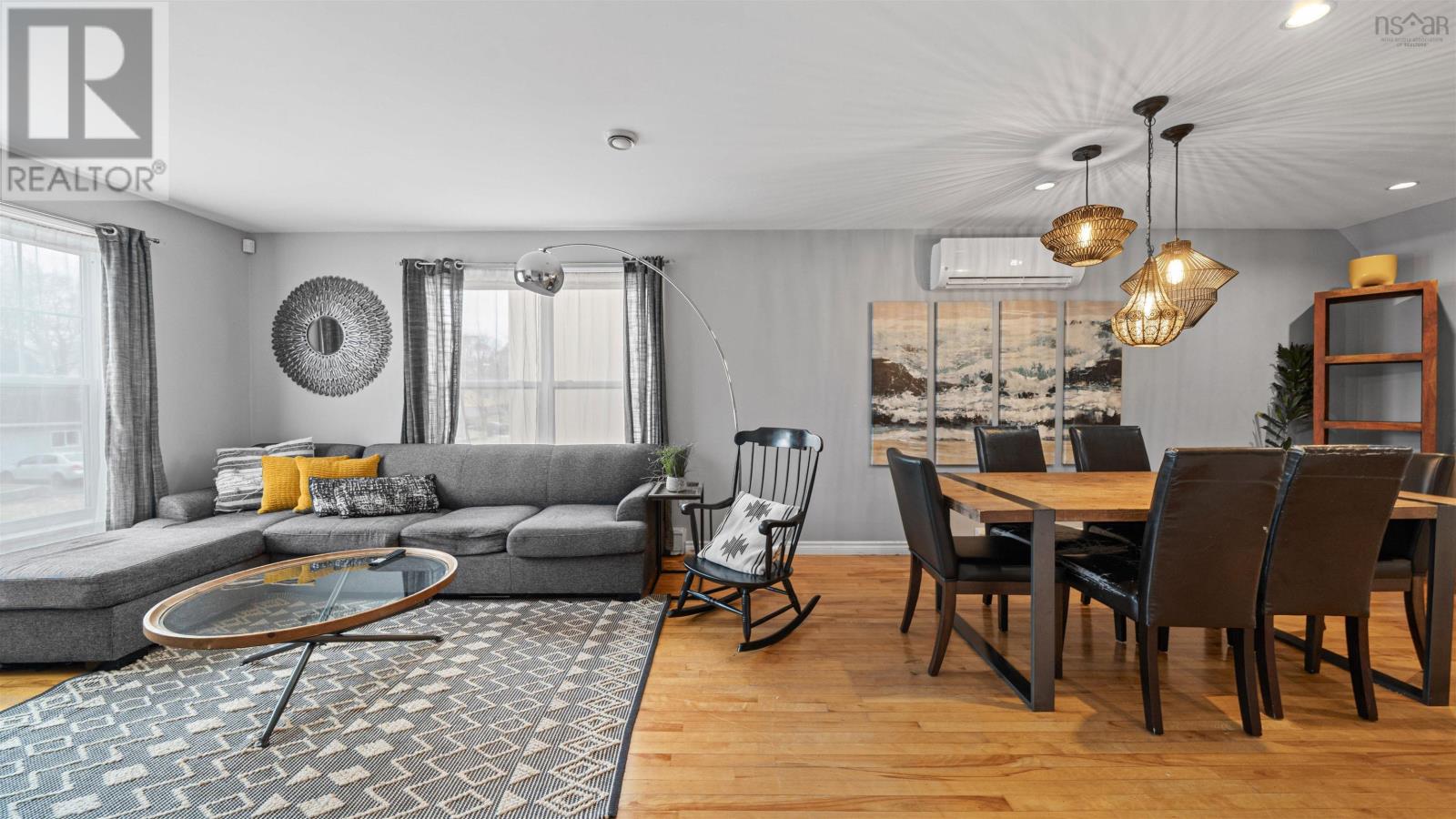 Property 4 of 44 of 45 Melrose Avenue