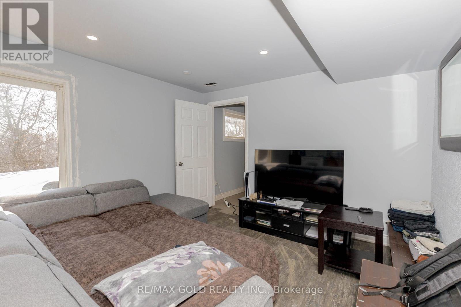 12182 TORBRAM ROAD - 27