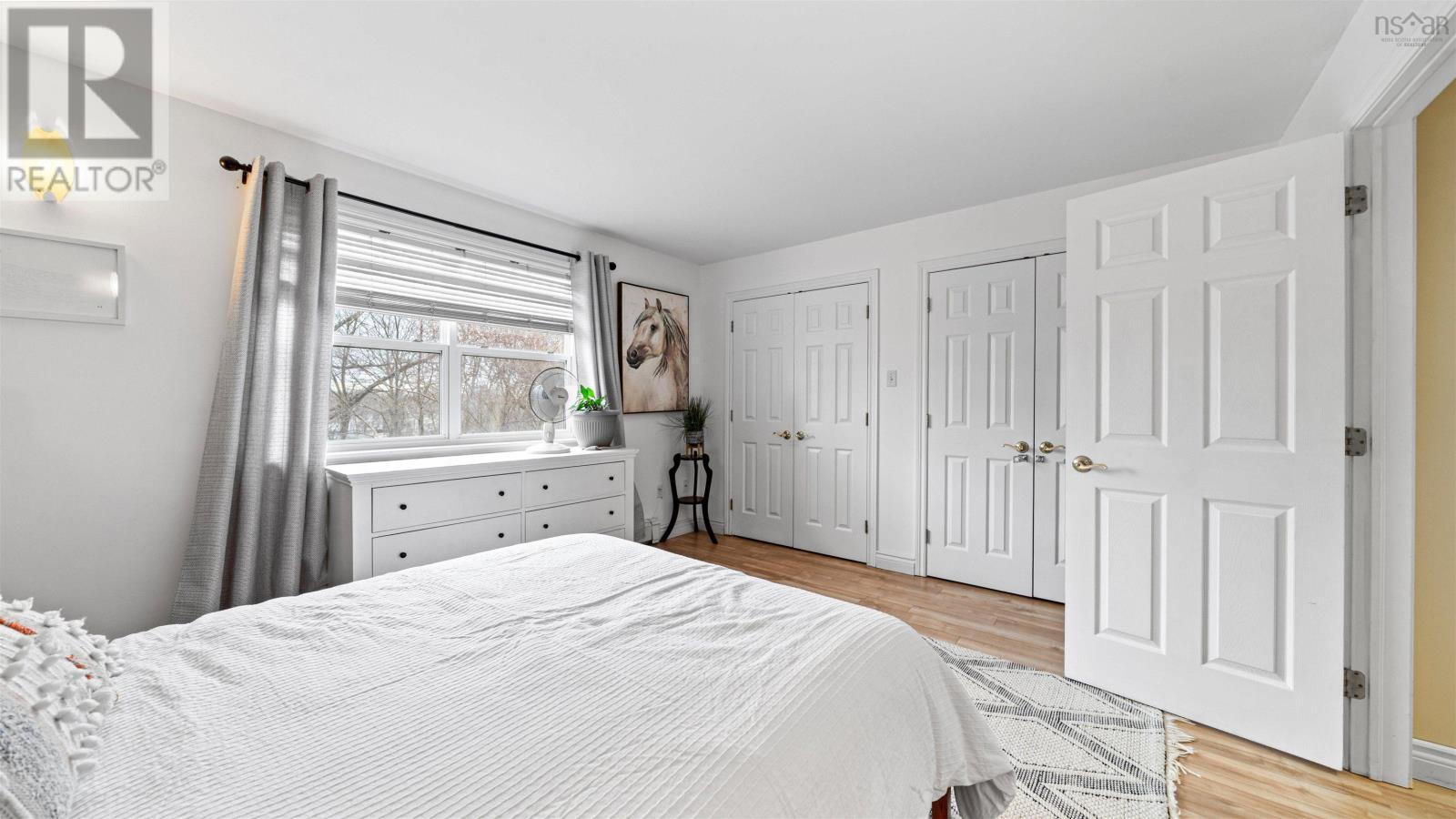 Property 6 of 44 of 45 Melrose Avenue