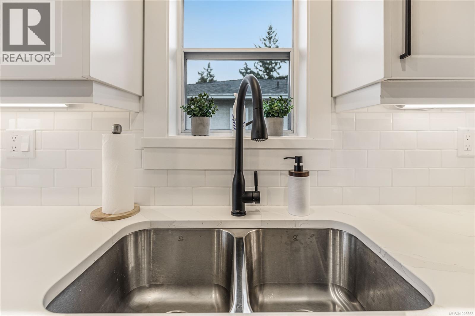 978 Highview Terr, Nanaimo