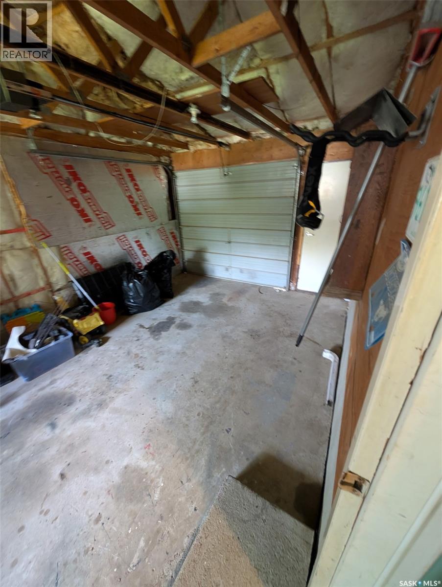 617 PETERSON AVENUE - 2