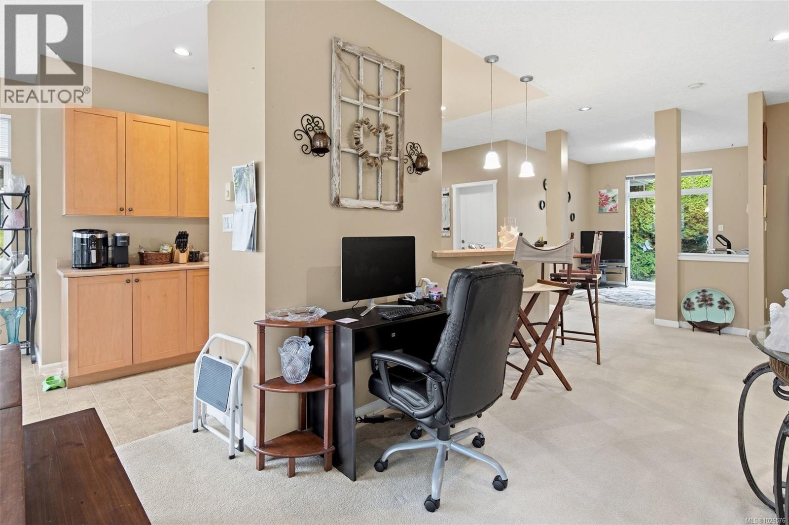  2398 Sunriver Way, Sooke