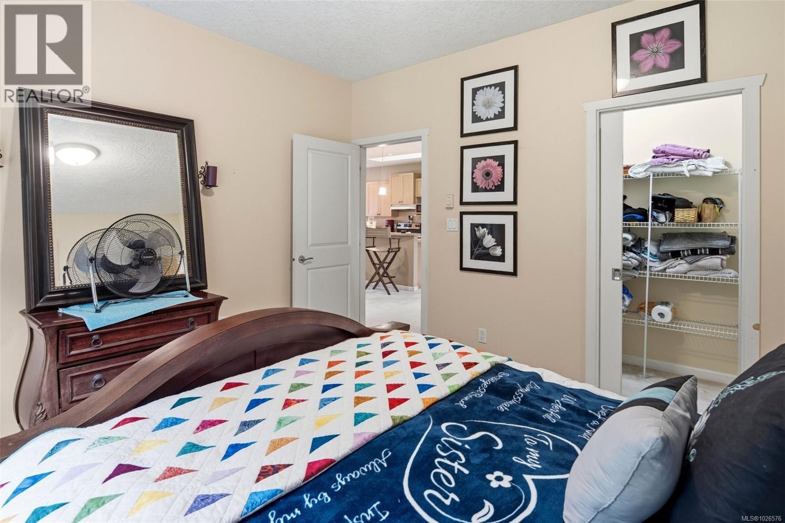  2398 Sunriver Way, Sooke