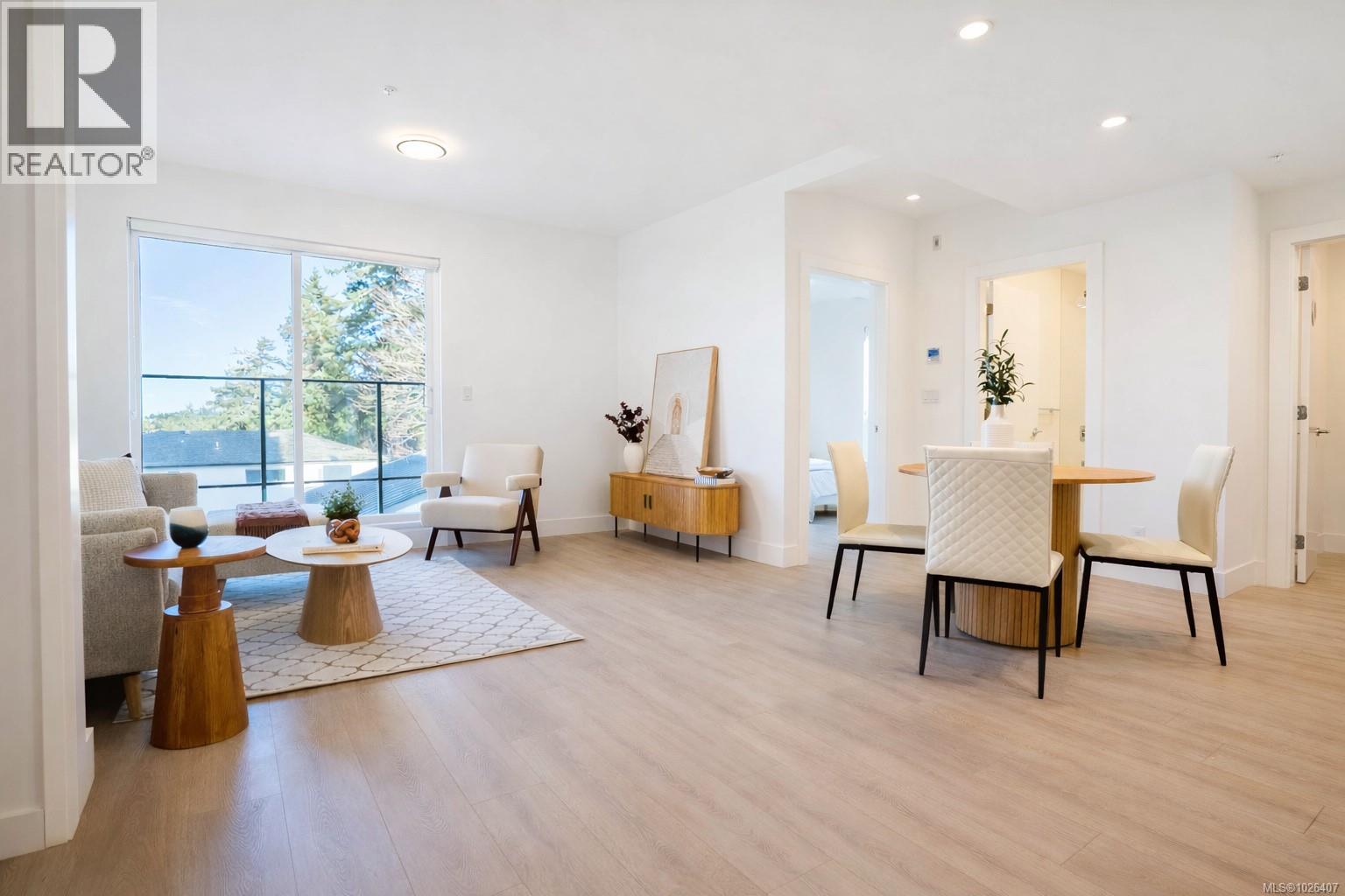 202 258 Helmcken Rd, View Royal