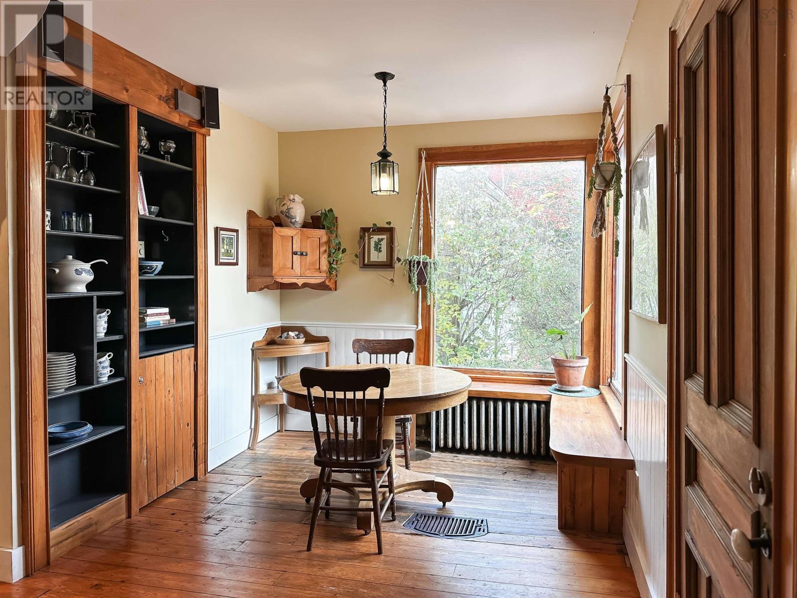 Property 15 of 48 of 525 Main Street