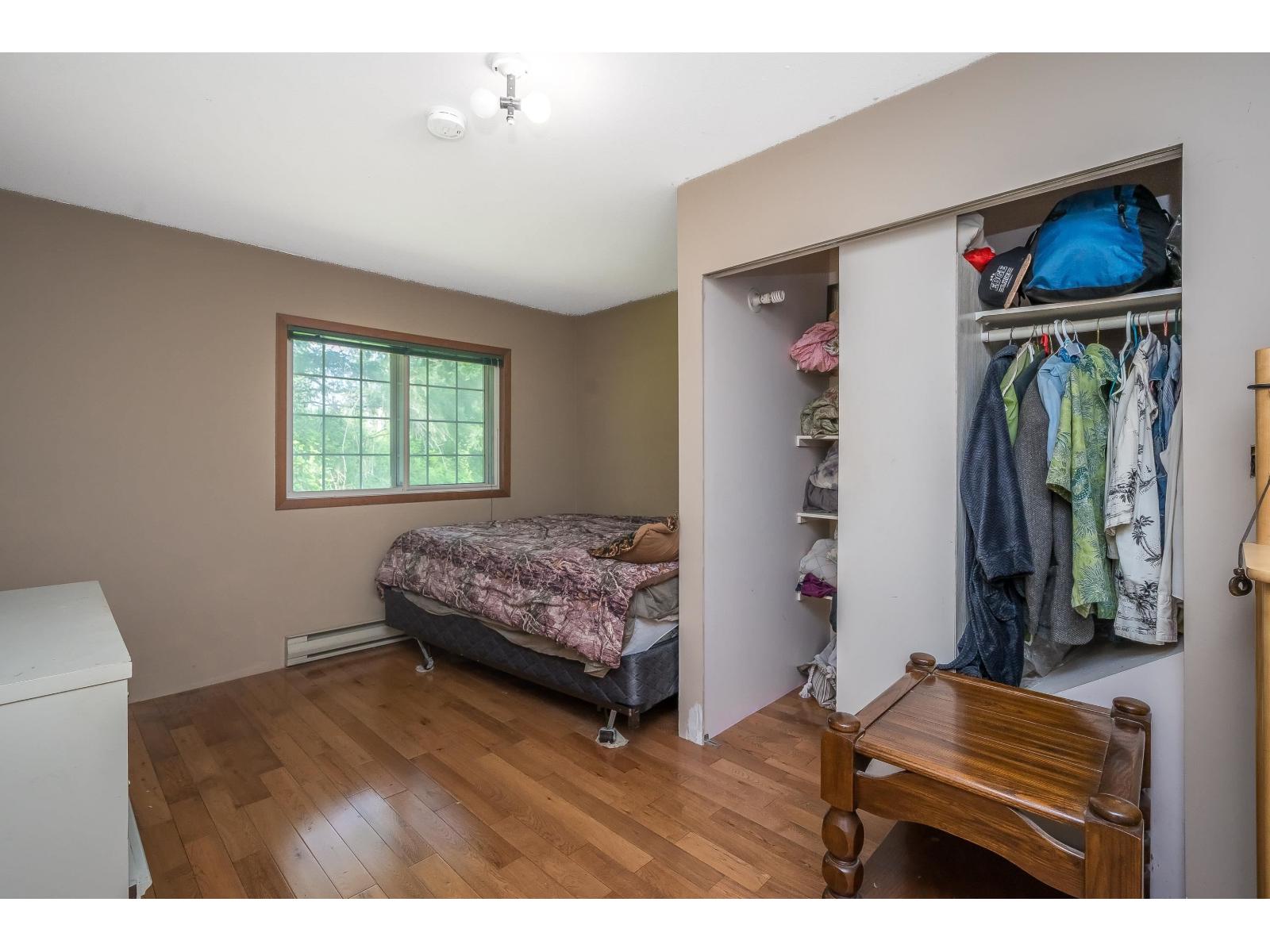 24548 21B AVENUE, Langley