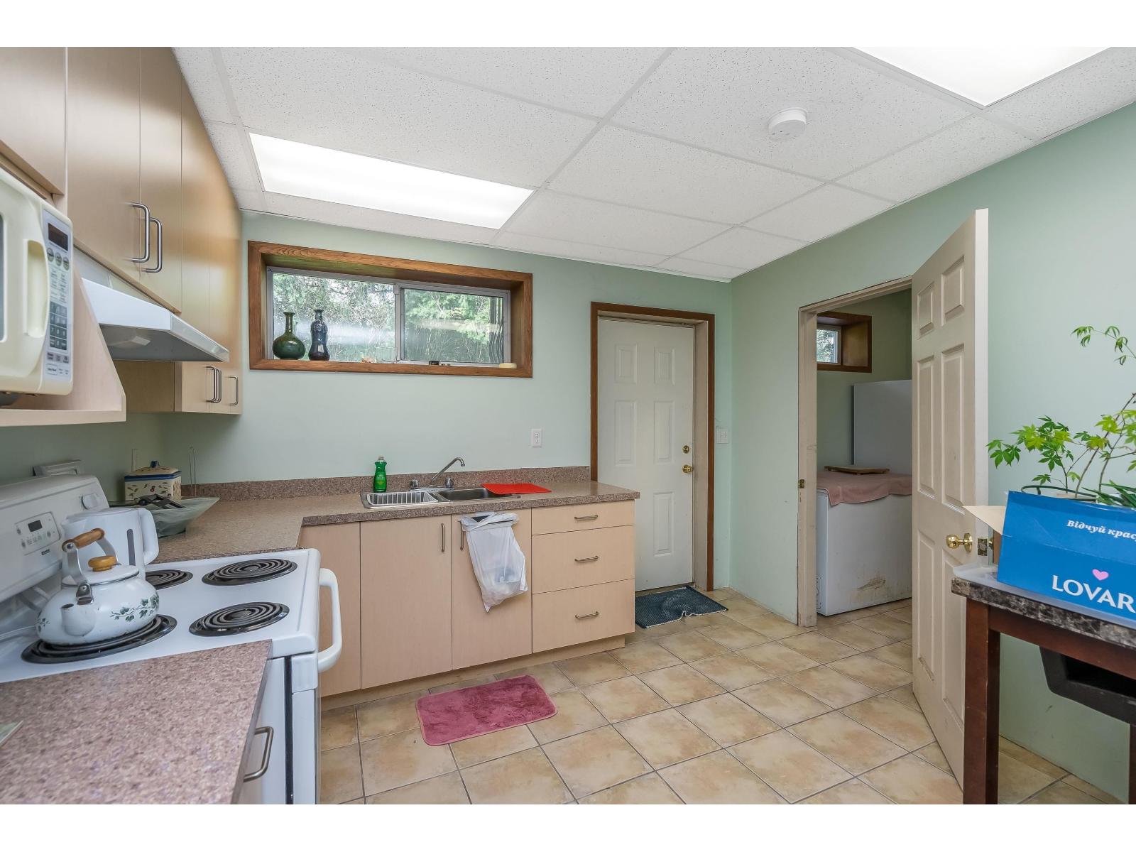 24548 21B AVENUE, Langley