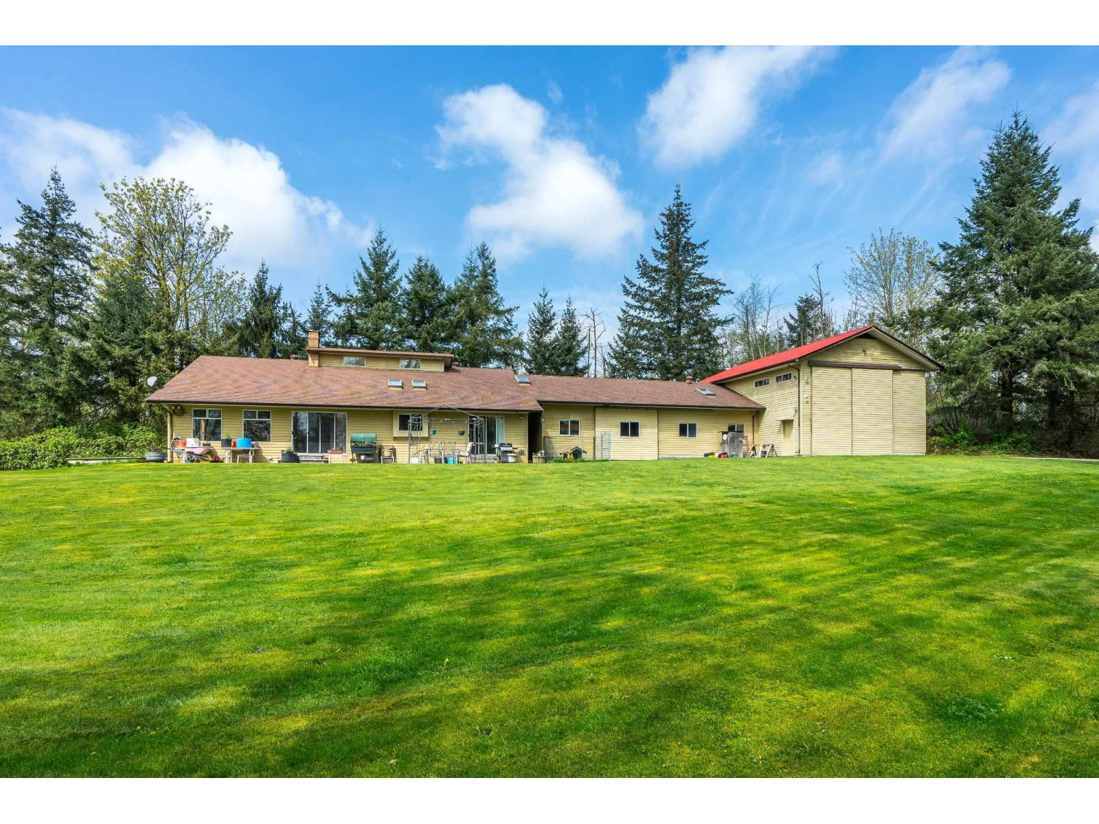 24548 21B AVENUE, Langley