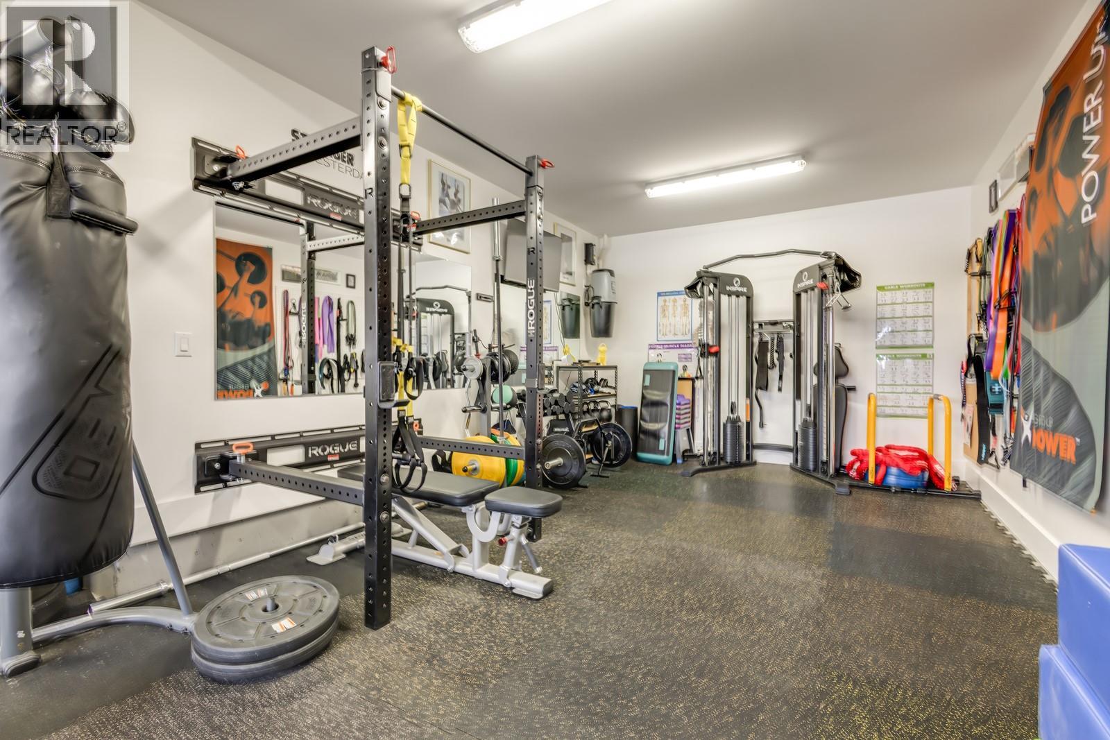 7229 Edgewater Place, Coldstream