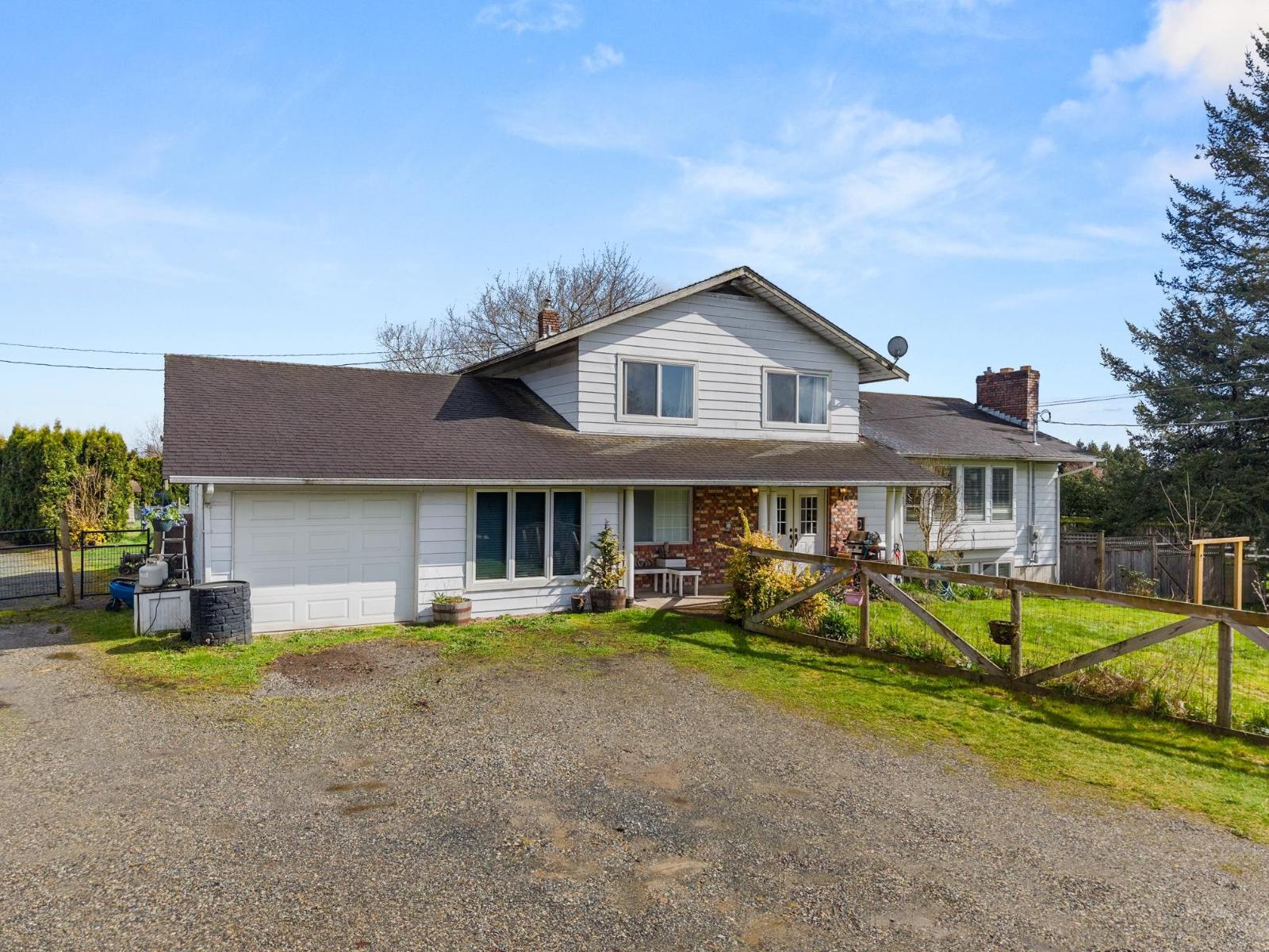 4532 272 Street - photo 2