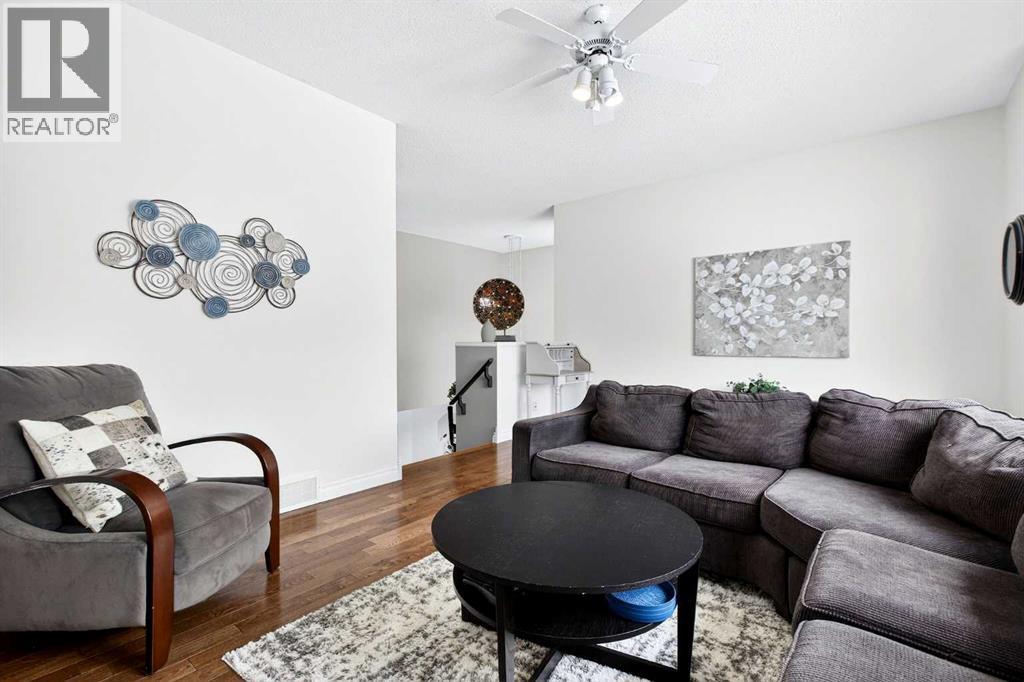 Single Family House for Sale in  Chaparral Drive SE Chaparral Calgary 