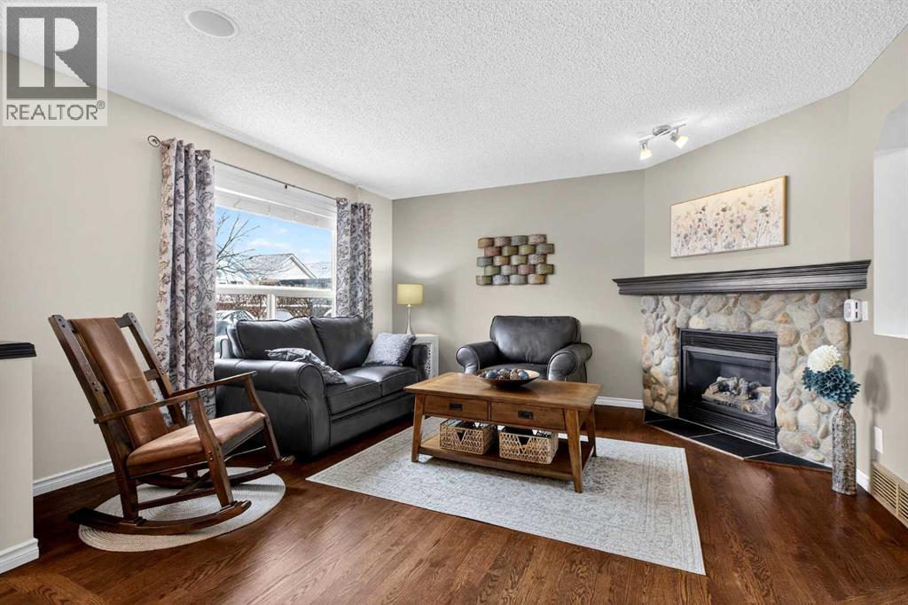 Single Family House for Sale in  Chaparral Drive SE Chaparral Calgary 