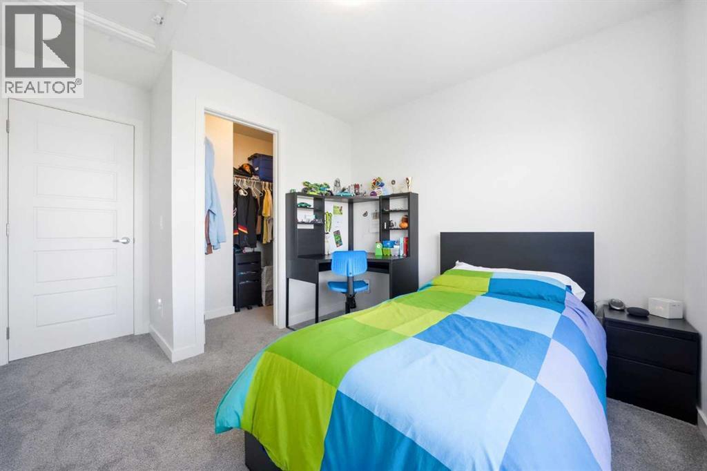 Single Family House for Sale in  Evanscrest Manor NW Evanston Calgary 