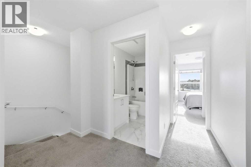 Single Family House for Sale in  Evanscrest Manor NW Evanston Calgary 