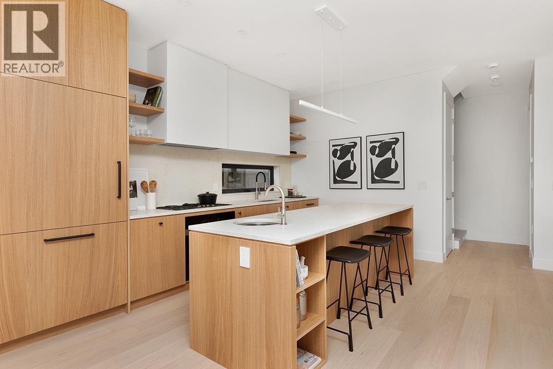 396 W 21 AVENUE, Vancouver