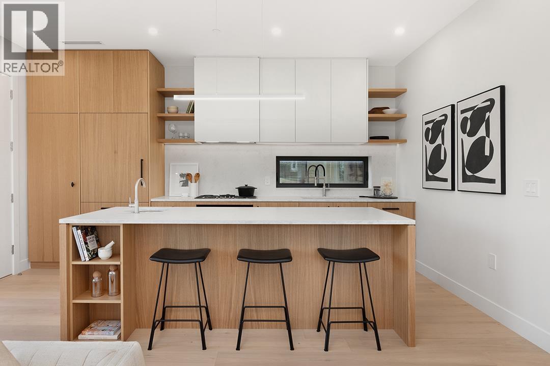 396 W 21 AVENUE, Vancouver