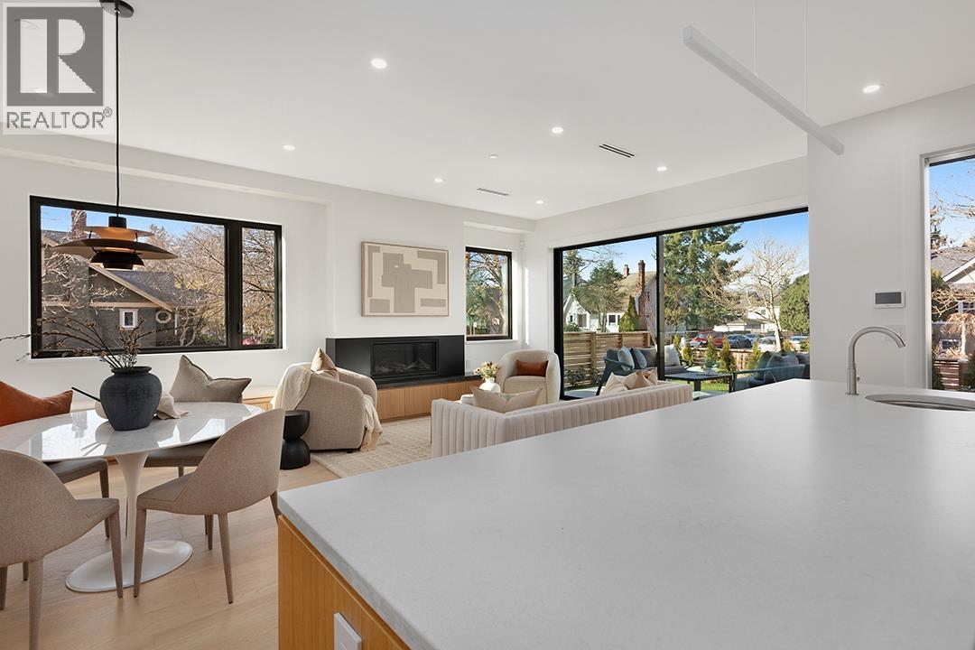 396 W 21 AVENUE, Vancouver