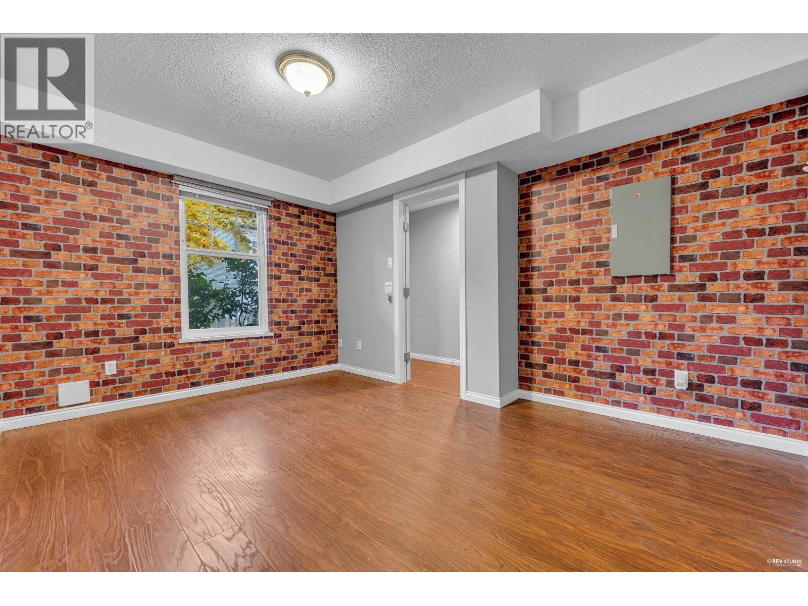 88 3711 ROBSON COURT, Richmond