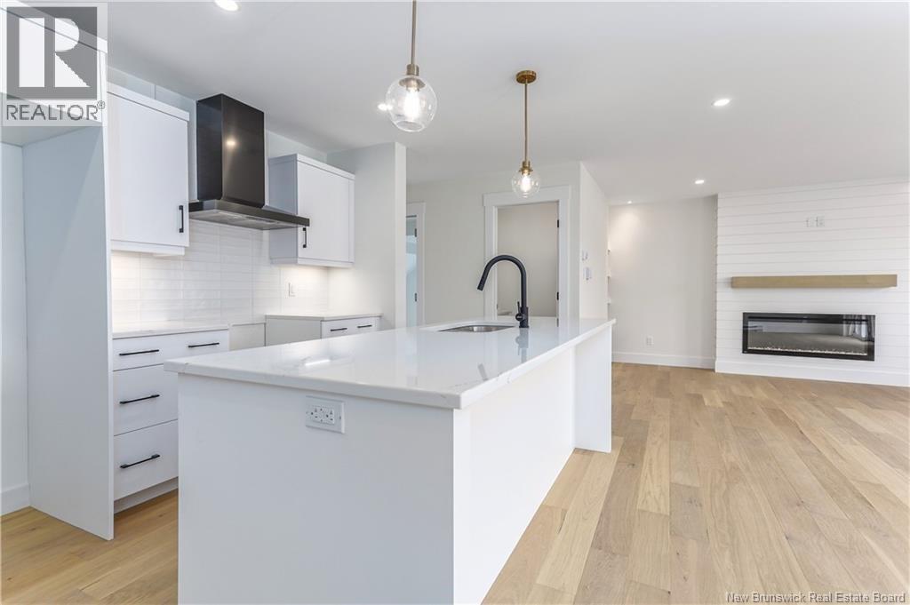 199 Runneymeade Road - 6
