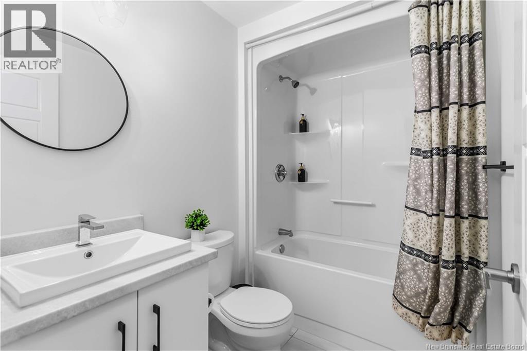 199 Runneymeade Road - 41
