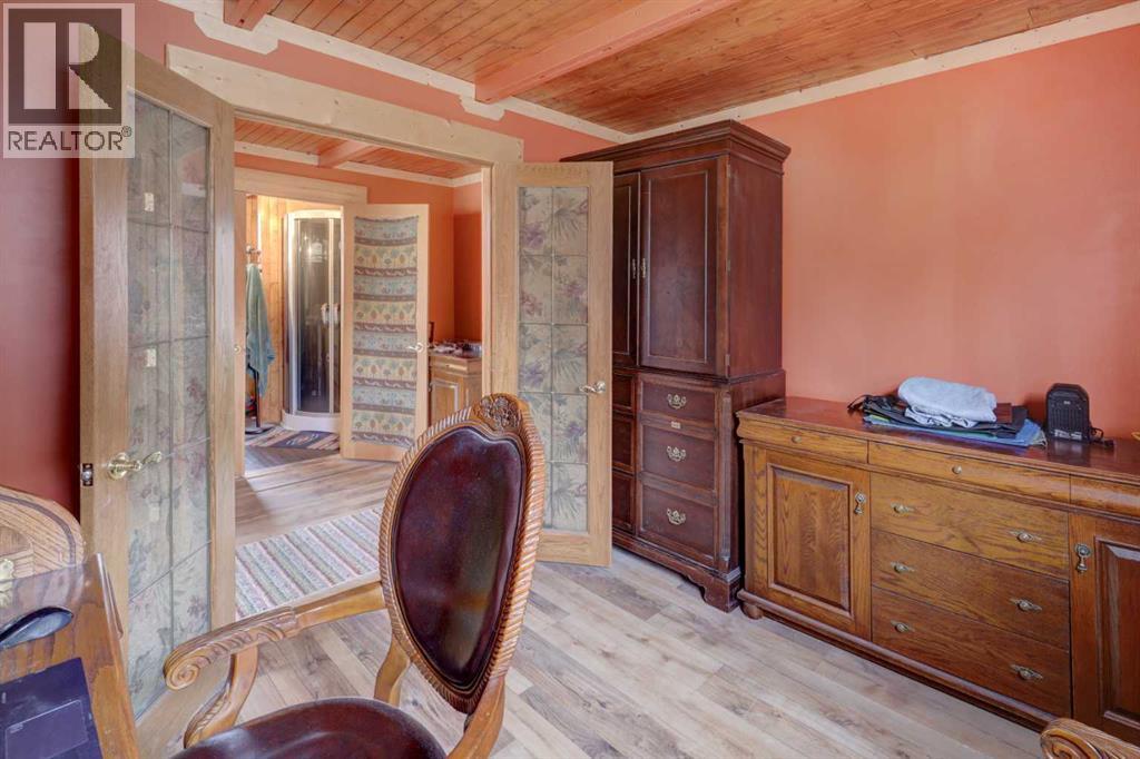 Single Family House Bungalow for Sale in   Avenue NW Bowness Calgary 