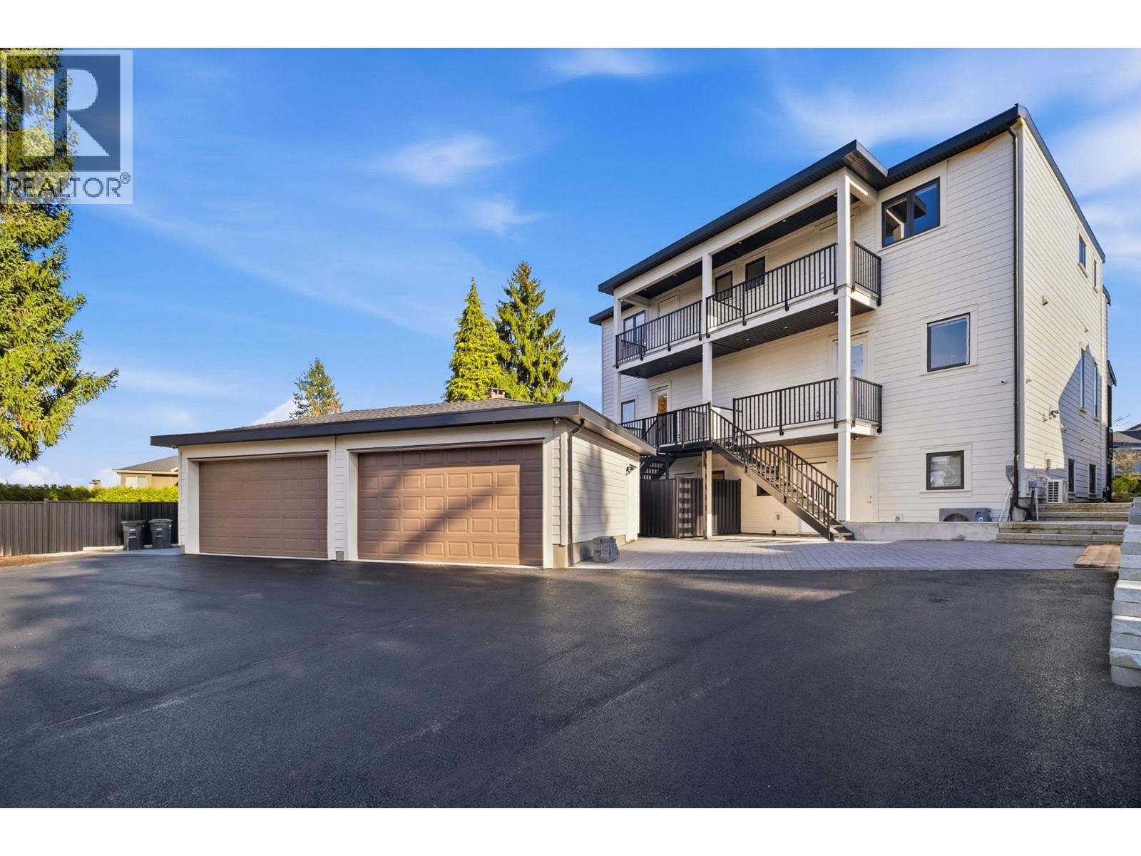 1 6139 ASHWORTH AVENUE, Burnaby