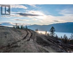 11 Beacon Hill Drive, Lake Country, BC V4V0A9 Photo 19