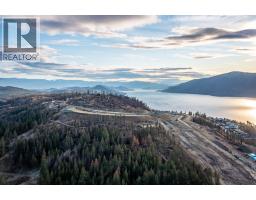 11 Beacon Hill Drive, Lake Country, BC V4V0A9 Photo 28