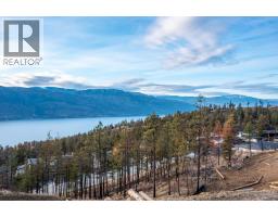 11 Beacon Hill Drive, Lake Country, BC V4V0A9 Photo 24