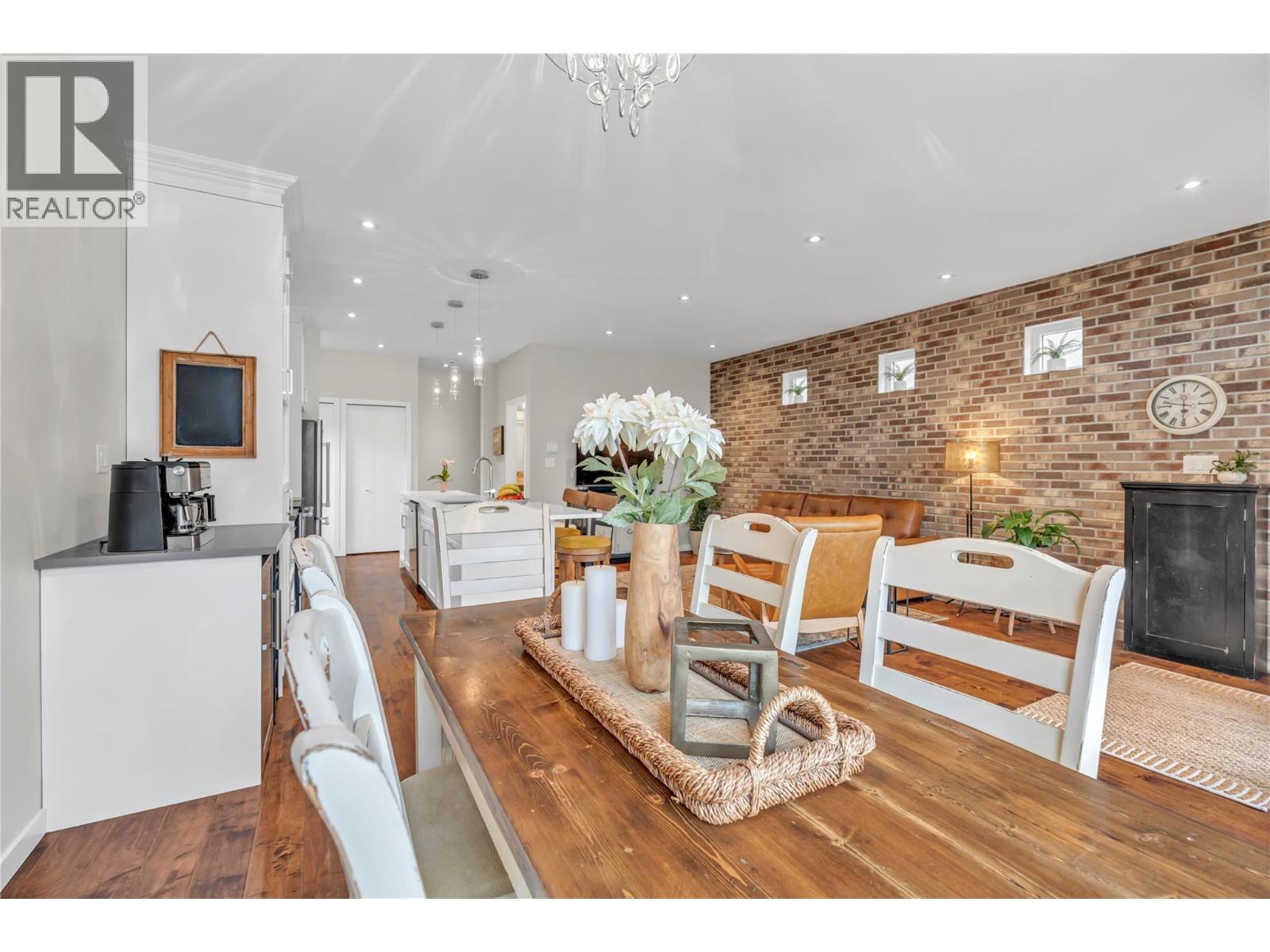 707 CHURCHILL Avenue Unit# 102, Penticton