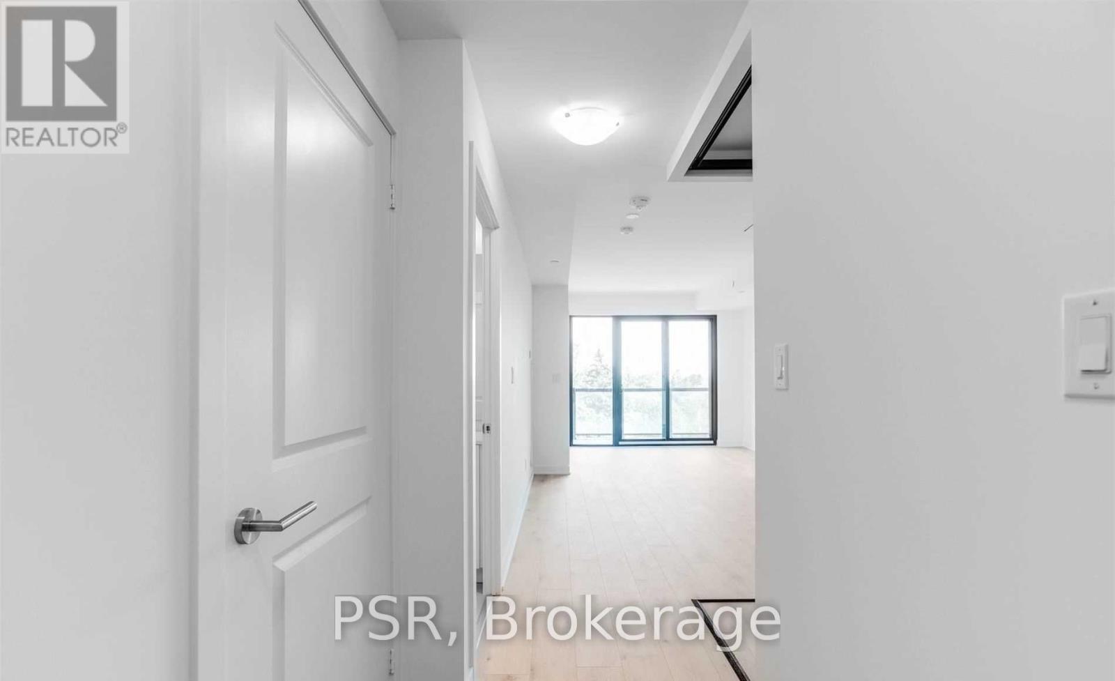 524 - 2799 KINGSTON ROAD - Photo 2 of 29, Toronto (Cliffcrest), Ontario