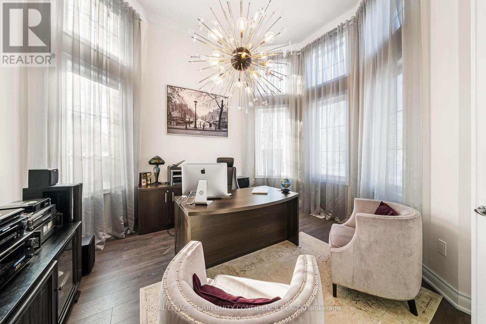 23 MACMURCHY AVENUE - Photo 3 of 50, King (Nobleton), Ontario