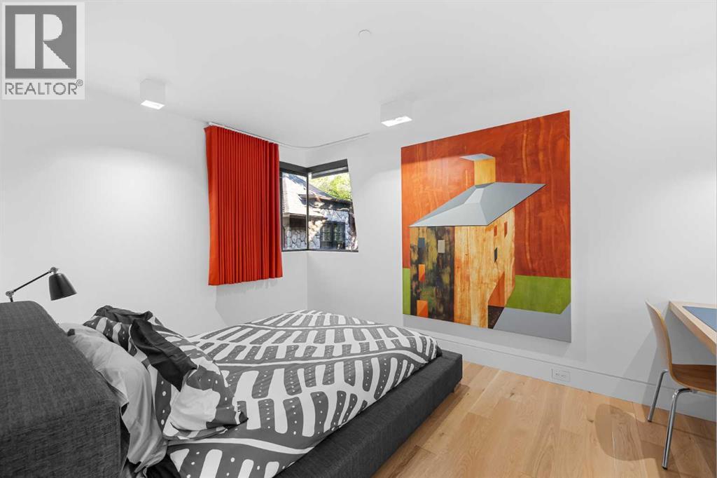 Single Family House for Sale in  Montreal Avenue SW Upper Mount Royal Calgary 