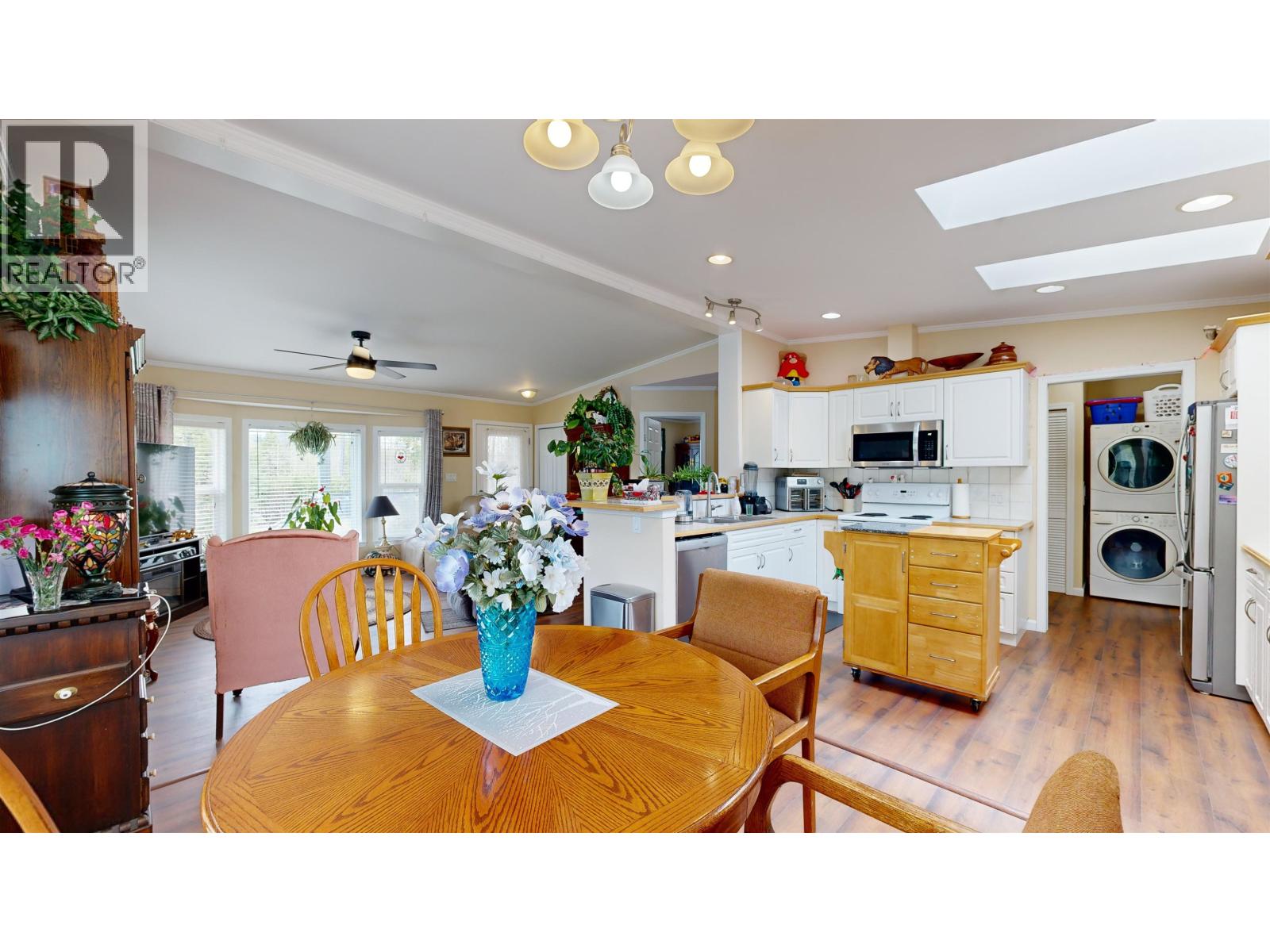 7028 N NETHERLAND ROAD, Lone Butte