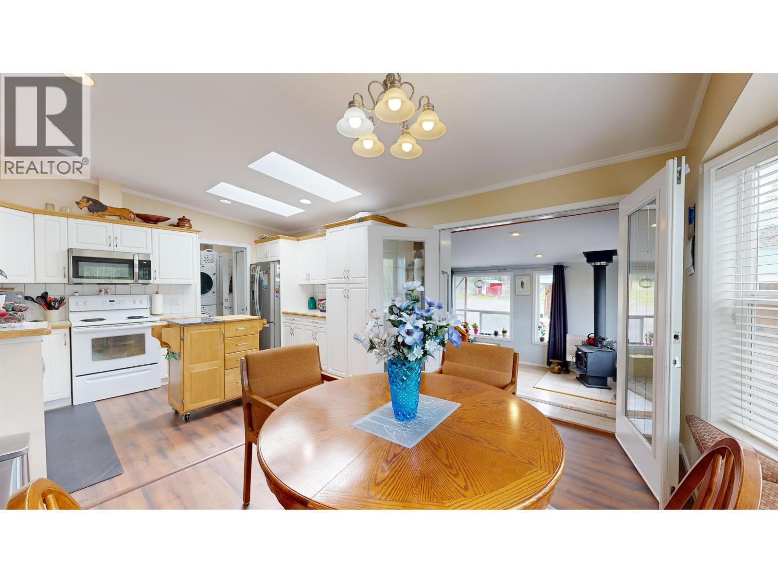 7028 N NETHERLAND ROAD, Lone Butte