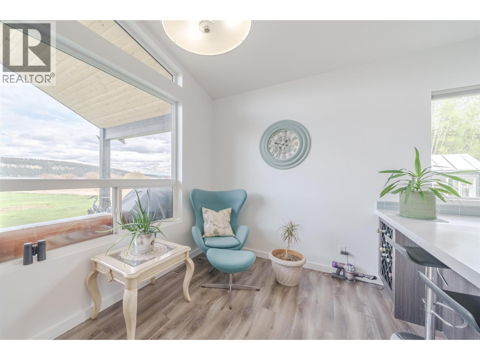 6199 HUNT ROAD - 11